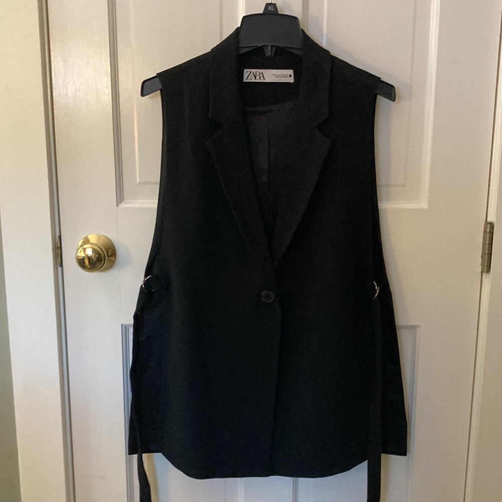Zara vest